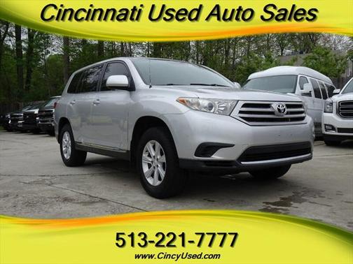 2011 Toyota Highlander SE