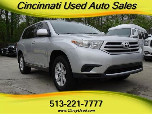 2011 Toyota Highlander SE