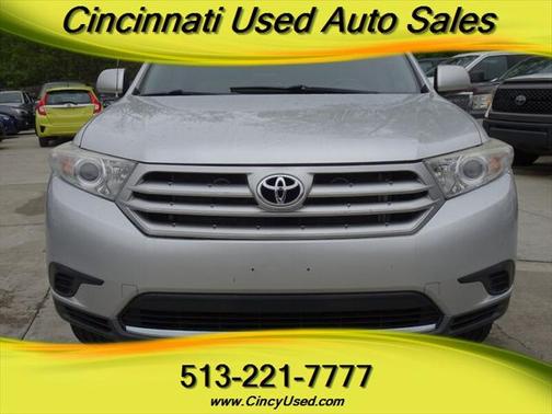 2011 Toyota Highlander SE