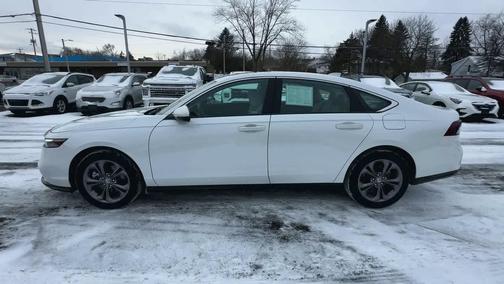 2023 Honda Accord Hybrid Base