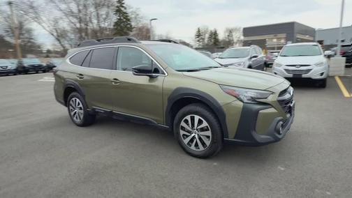 Autumn Green Metallic 2025 Subaru Outback Premium