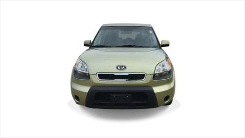 2010 Kia Soul +