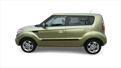 2010 Kia Soul +