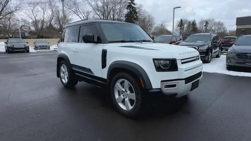 2025 Land Rover Defender 90 P300 S