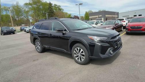 Crystal Black Silica 2024 Subaru Outback Premium