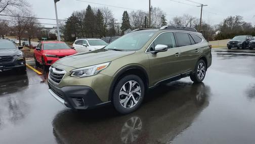 2022 Subaru Outback Touring