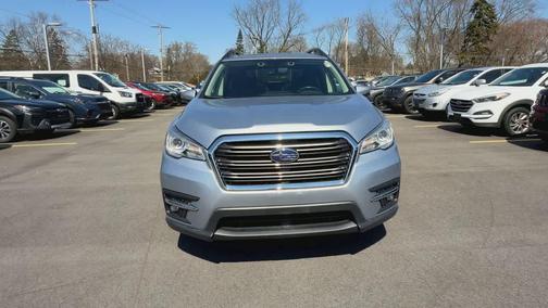 Ice Silver Metallic 2019 Subaru Ascent Limited 7-Passenger