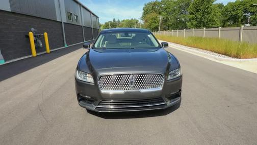 MAGNETIC GRAY METALLIC 2017 Lincoln Continental Select