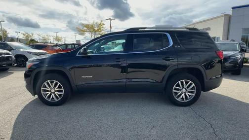 2017 GMC Acadia SLE-2