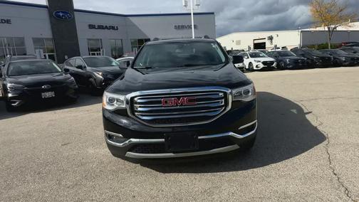 2017 GMC Acadia SLE-2