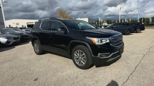 2017 GMC Acadia SLE-2