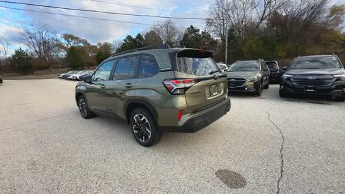 2025 Subaru Forester Hybrid Premium
