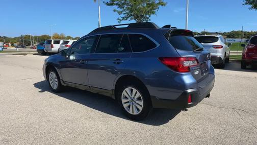 2018 Subaru Outback 2.5i Premium