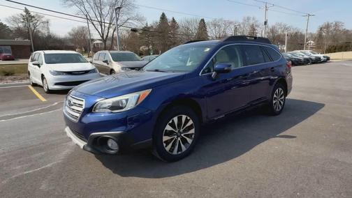 Lapis Blue Pearl 2017 Subaru Outback 3.6R Limited
