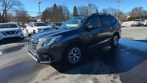 2023 Subaru Forester Premium