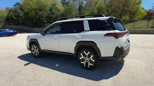 Crystal White Pearl 2026 Subaru Outback Touring XT