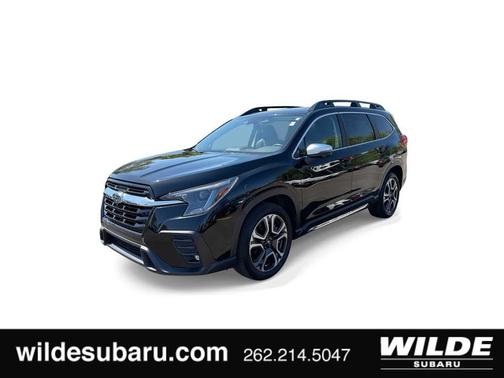 Crystal Black Silica 2023 Subaru Ascent Limited 7-Passenger