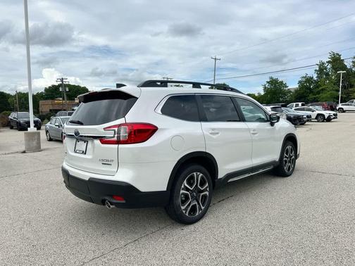 2025 Subaru Ascent Limited 7-Passenger