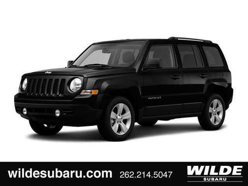 Black Clearcoat 2017 Jeep Patriot Latitude