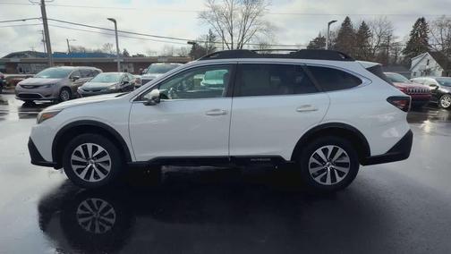 Crystal White Pearl 2020 Subaru Outback Premium