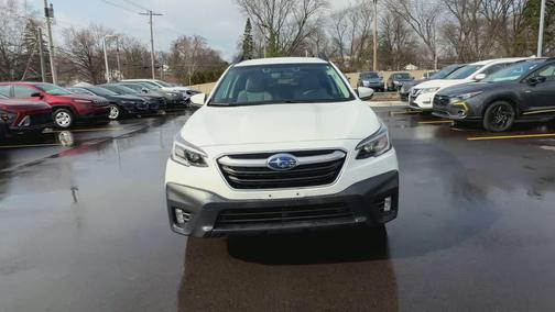 Crystal White Pearl 2020 Subaru Outback Premium
