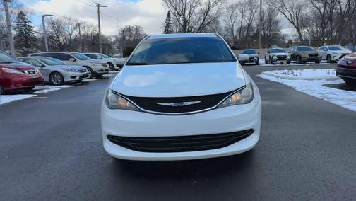 2018 Chrysler Pacifica LX