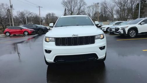 2020 Jeep Grand Cherokee Altitude