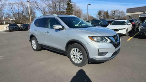2018 Nissan Rogue SV