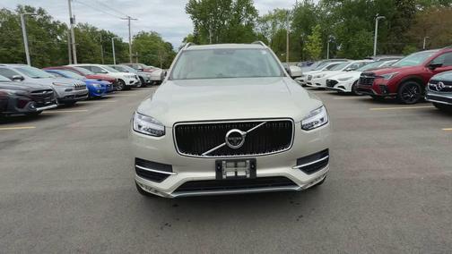 Luminous Sand Metallic 2016 Volvo XC90 T6 Momentum
