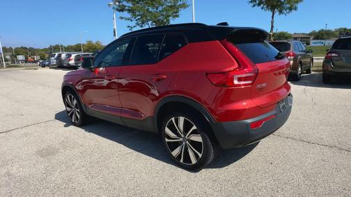 2022 Volvo XC40 Recharge Pure Electric P8 Twin Ultimate