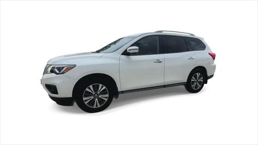 2017 Nissan Pathfinder SL
