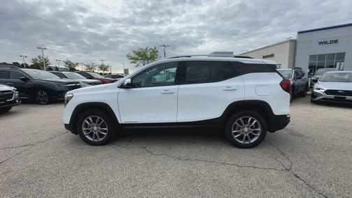 2022 GMC Terrain SLT
