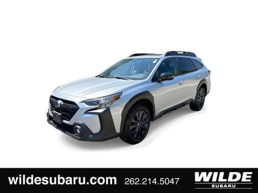 Ice Silver Metallic 2024 Subaru Outback Onyx Edition