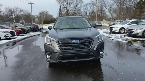 2023 Subaru Forester Premium