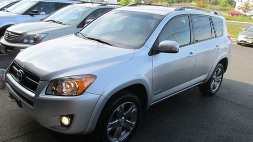 2010 Toyota RAV4 Sport