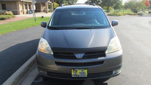 2004 Toyota Sienna XLE
