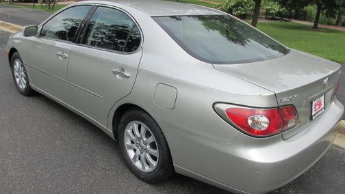 2004 Lexus ES 330