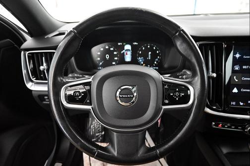 2020 Volvo V60 Cross Country T5