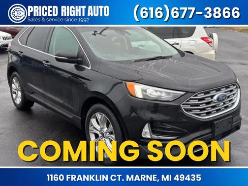 2022 Ford Edge Titanium
