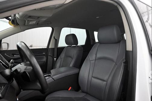 2020 Buick Enclave AWD Essence