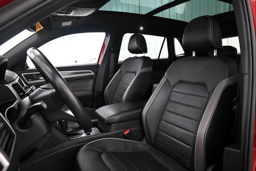 2022 Volkswagen Atlas Cross Sport 3.6L V6 SEL Premium R-Line