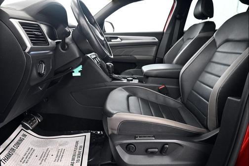 2022 Volkswagen Atlas Cross Sport 3.6L V6 SEL Premium R-Line