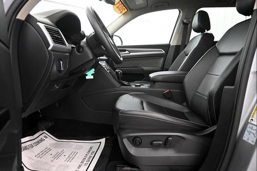 2021 Volkswagen Atlas 3.6L SE w/Technology