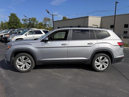 2021 Volkswagen Atlas 3.6L SE w/Technology