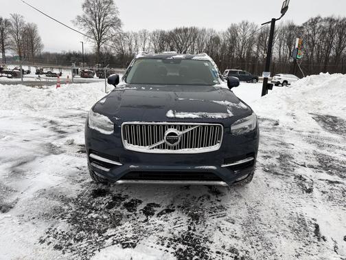 2019 Volvo XC90 T6 Inscription