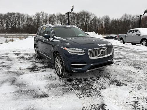 2019 Volvo XC90 T6 Inscription