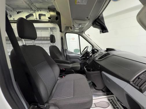 2016 Ford Transit-250 Base