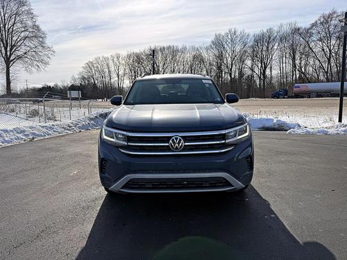 2022 Volkswagen Atlas 3.6L SE w/Technology