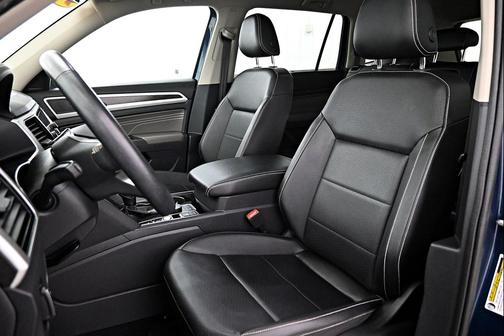 2022 Volkswagen Atlas 3.6L SE w/Technology