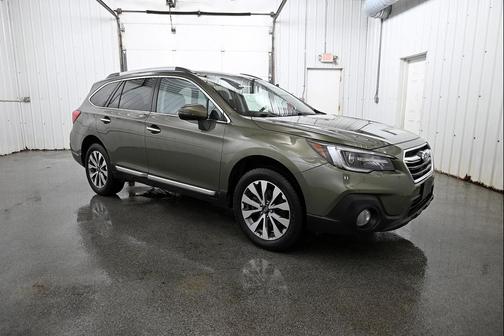 2019 Subaru Outback 2.5i Touring